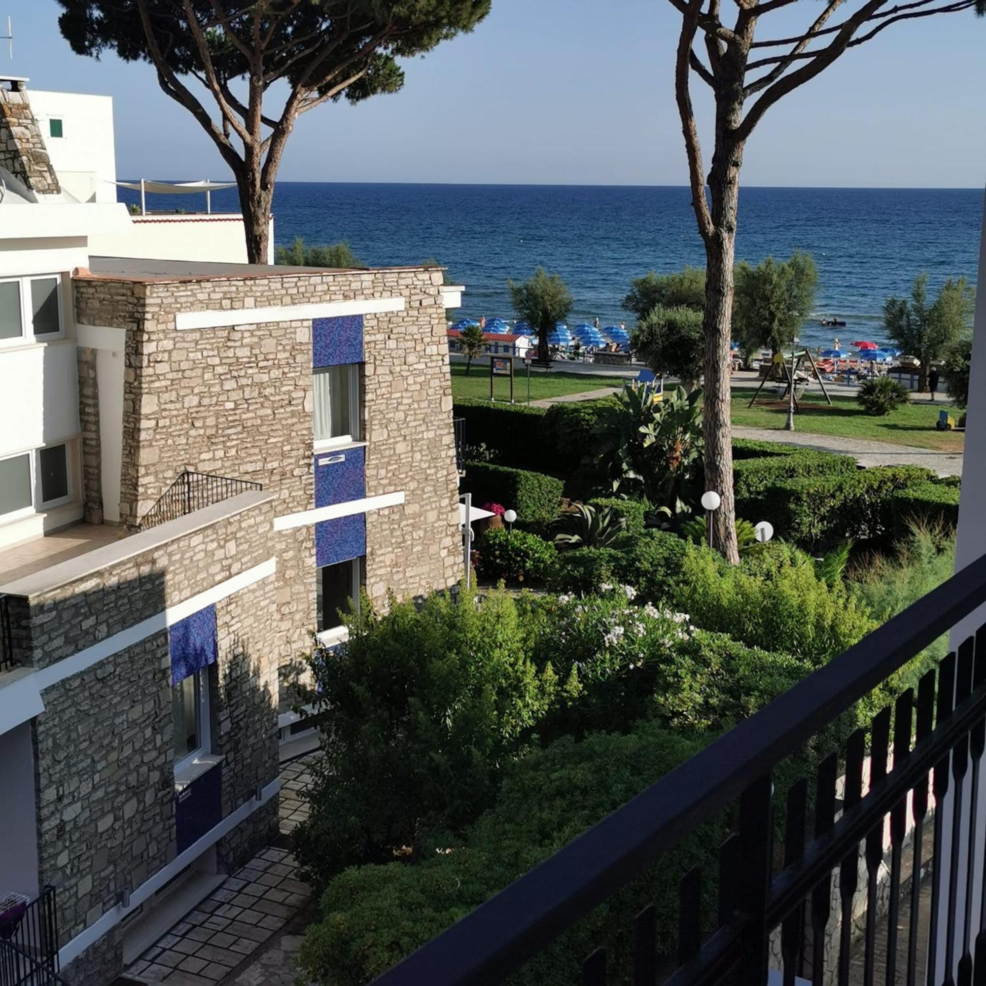 Il Volo Bed and Breakfast Sperlonga Buitenkant foto